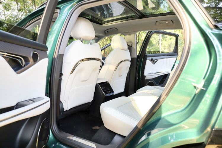 Used VOYAH FREE 2025 318 318 km Rear-Drive Touring Edition
