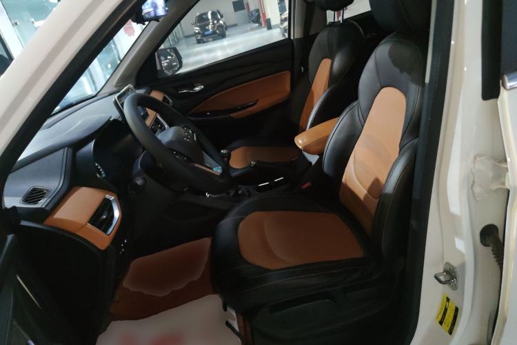 Used Wuling Hongguang S3 2019 Automatic Clutch Version 1.5L Manual Luxury Model China V Standard
