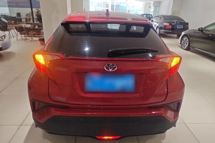Used Toyota C-HR 2020 2.0L Leading Edition
