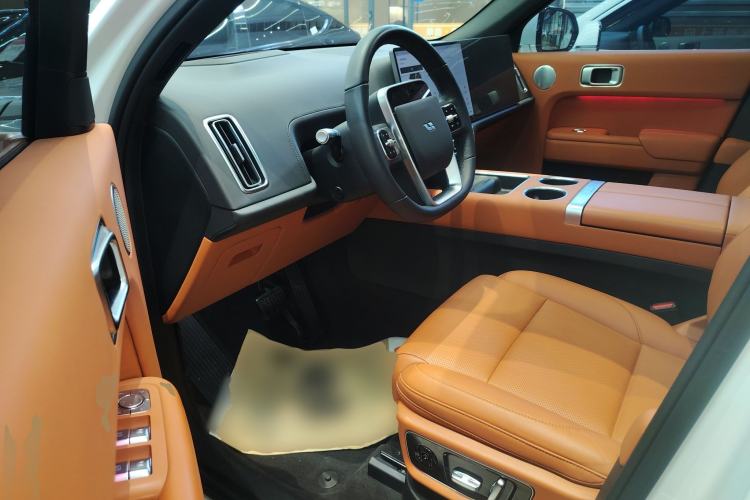 Used Li Auto L7 2023 Pro Model
