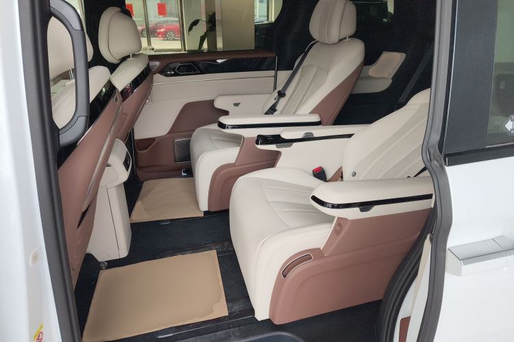 Used BYD Xia 2025 DM-i 1.5T 180km Beyond Edition