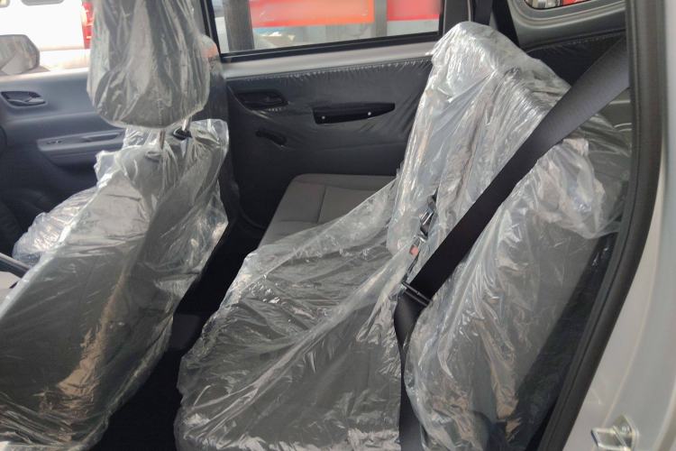 Used Wuling Hongguang New Energy 2024 All-Electric Model 300KM Practical Version
