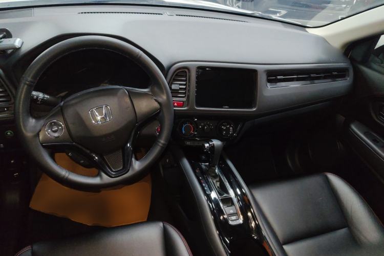 Used Honda Vezel 2017 1.8L CVT Front-Wheel Drive Pioneer Edition
