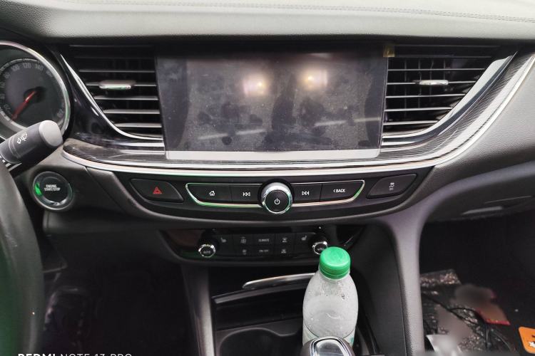 Used Buick Regal 2017 20T Luxury Model
