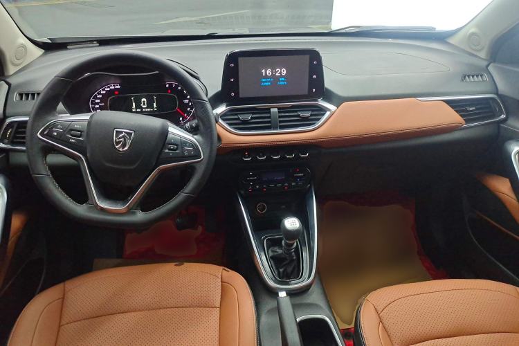 Used Baojun 510 2017 1.5L Manual Luxury Model
