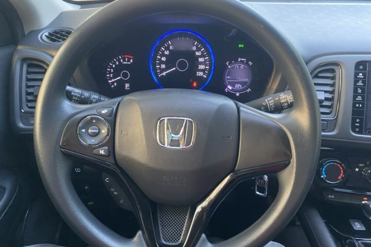 Used Honda Vezel 2020 1.5L CVT Pioneer Edition
