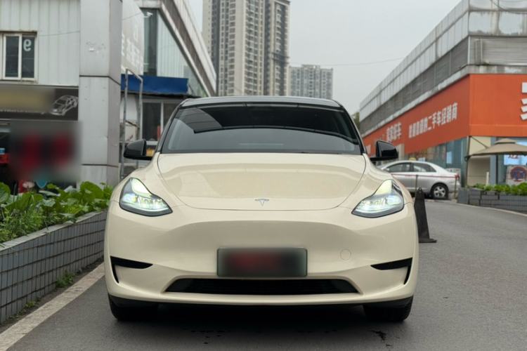 Used Tesla Model Y 2024 Rear-Wheel-Drive Version
