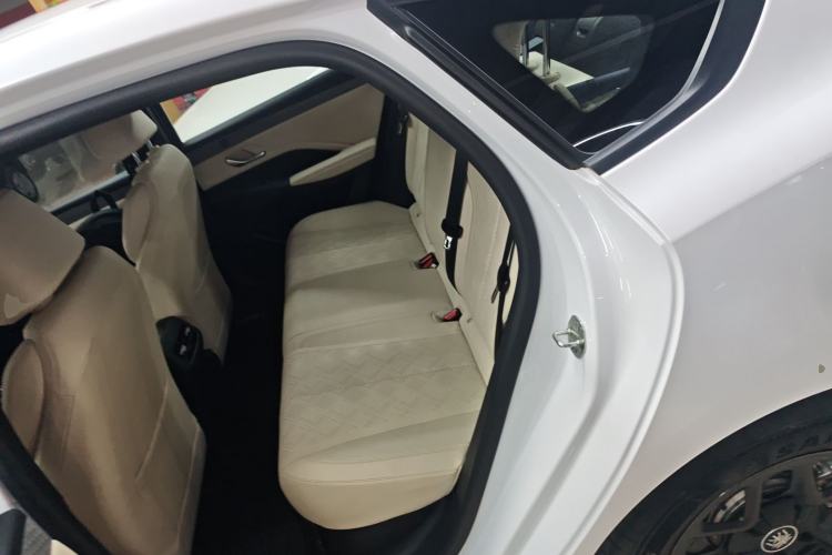 Used BYD Qin PLUS 2025 DM-i Smart Drive 55KM Leading Model
