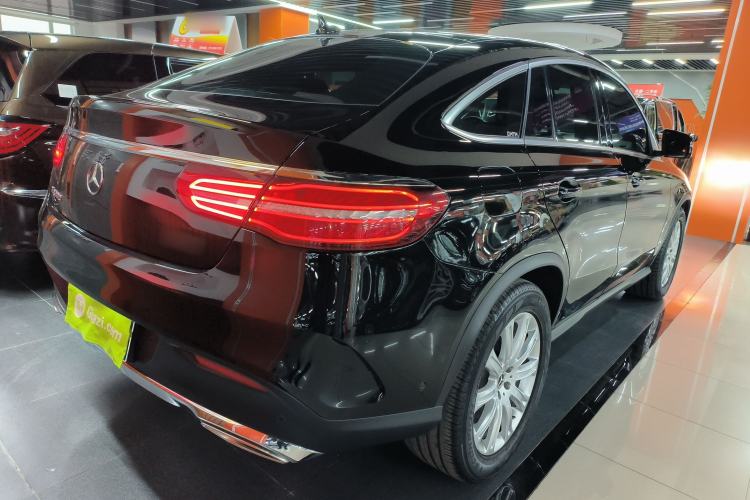 Used Mercedes-Benz GLE Coupe 2017 GLE 320 4MATIC Coupe SUV