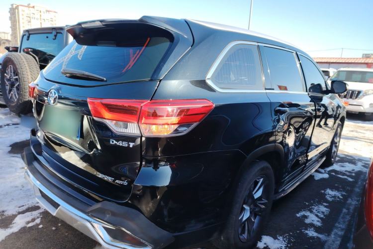 Used Toyota Highlander 2018 2.0T Four-Wheel Drive Luxury Edition 7 Seats China V Emission Standard
