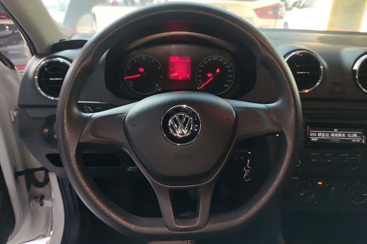 Used Volkswagen Jetta 2017 1.4L Manual Fashion Edition
