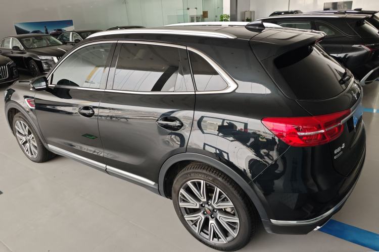 Used Hongqi HS5 2022 Facelifted Version 2.0T Smart Connect Flagship All-Wheel-Drive Edition
