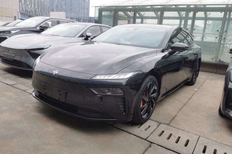 Used  eπ007 2024 530 Pro Version
