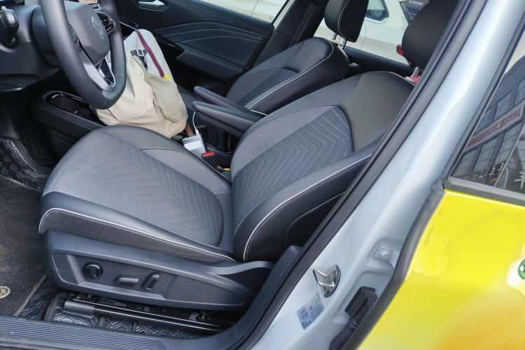 Used Volkswagen ID.3 2025 Smart Edition Outstanding Model
