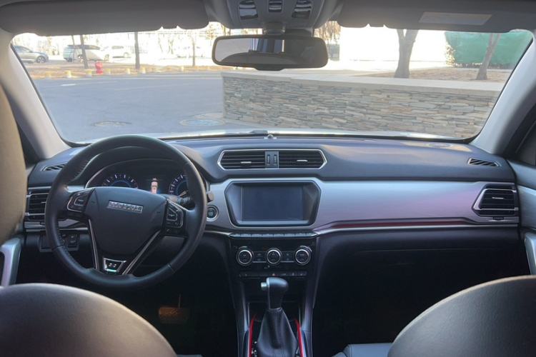 Used Haval H2 2017 Blue Label 1.5T Automatic Two-Wheel Drive Prestige Model