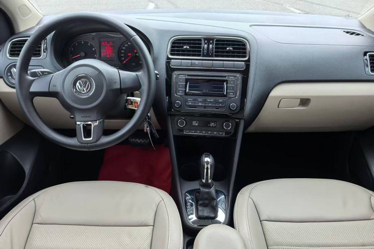 Used Volkswagen Polo 2013 1.6L Automatic Luxury Edition
