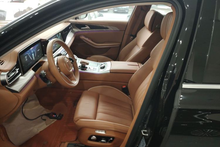 Used Hongqi H9 2023 2.0T Smart Connect Flagship Edition
