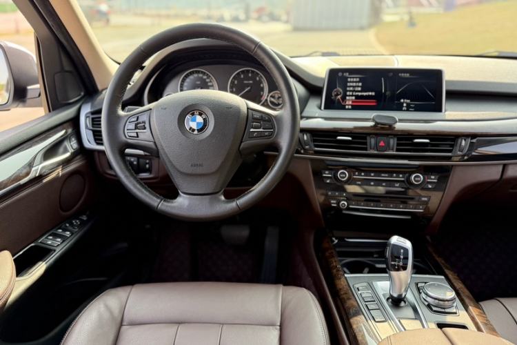 Used BMW X5 2015 xDrive28i