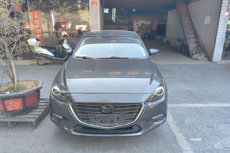 Used Mazda Mazda 3 Axela 2017 Sedan 1.5L Automatic Luxury Model Emission Standard China V