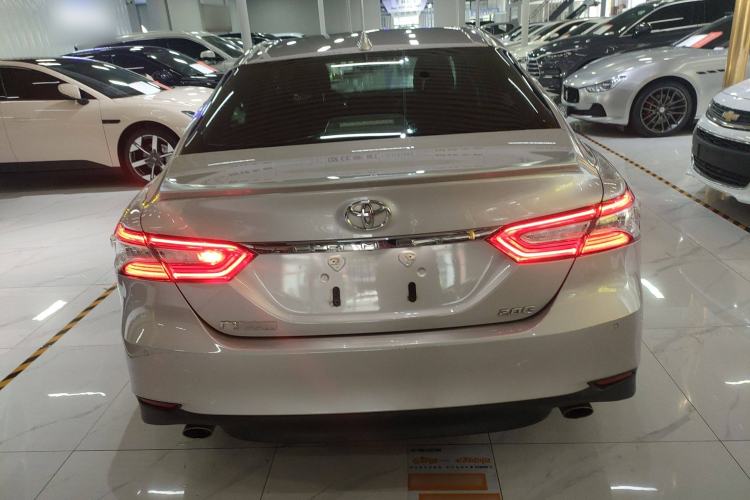 Used Toyota Camry 2019 Revised Version 2.0G Luxury Edition
