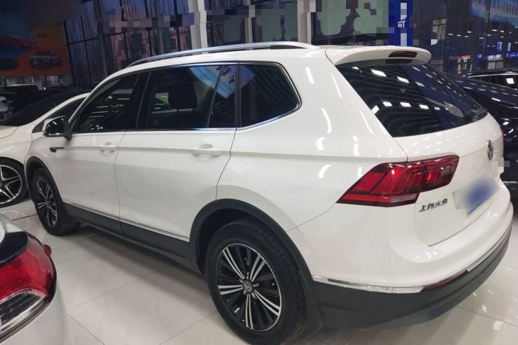 Used Volkswagen Tiguan L 2020 330TSI Automatic Two-Wheel Drive Panoramic Comfort Edition China VI Standard