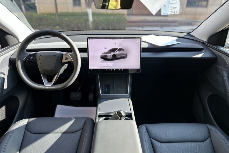 Used Tesla Model Y 2025 Updated Version Long-Range All-Wheel Drive
