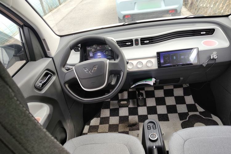 Used Wuling Hongguang MINIEV 2022 Macaron Premium Model – Lithium Iron Phosphate