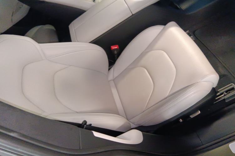 Used Xiaomi Auto SU7 2024 Four-Wheel Drive Ultra-Long Range Advanced Intelligent Driving Max Edition