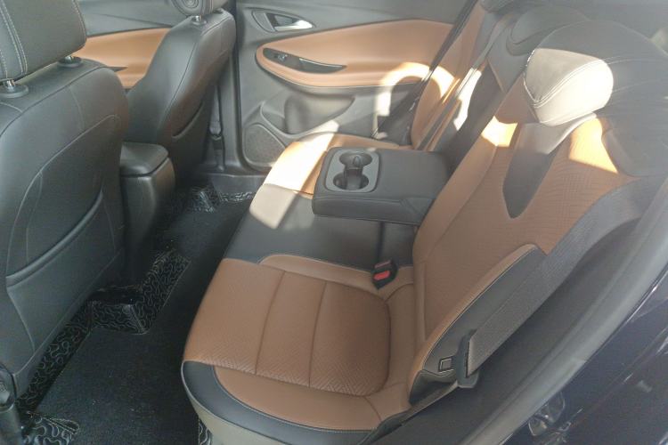 Used Buick Encore GX 2020 20T CVT Two-Wheel Drive Flagship Version
