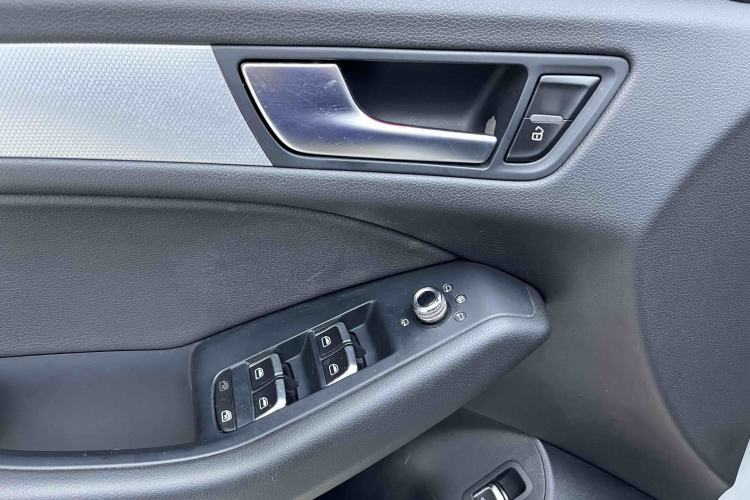 Used Audi Q5 2015 40 TFSI Technology Edition
