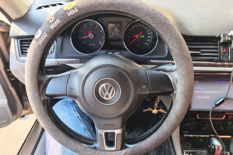 Used Volkswagen Bora 2014 1.6L Automatic Fashion Model