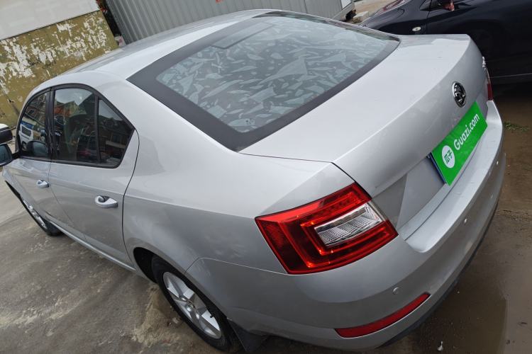 Used Skoda Octavia 2015 1.6L Automatic Eado Edition
