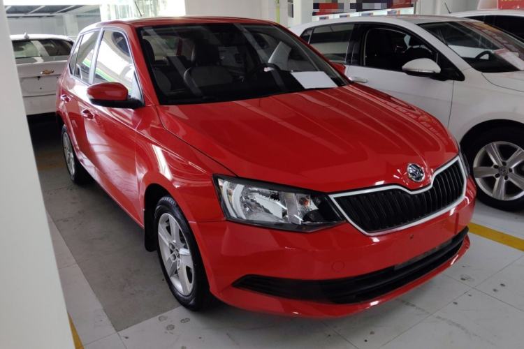 Used Skoda Fabia 2016 1.4L Automatic Car Enjoy Edition
