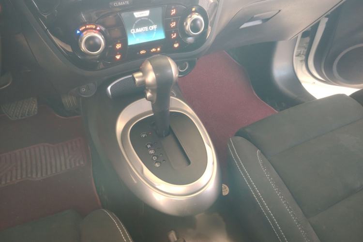 Used Infiniti ESQ 2014 1.6L Spontaneous Edition
