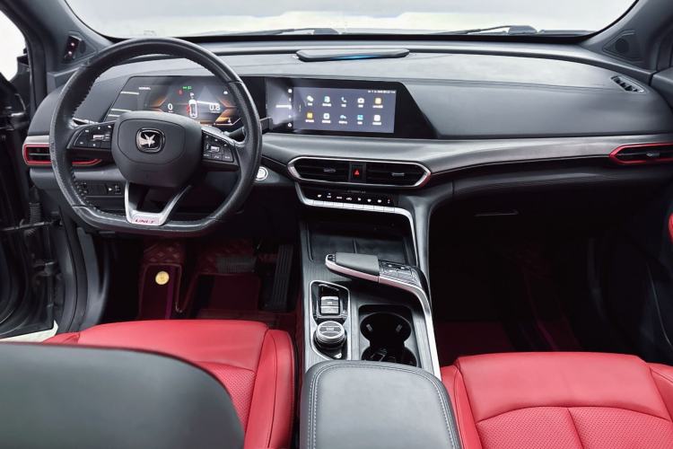 Used Changan UNI-T 2020 1.5T Prestige Version