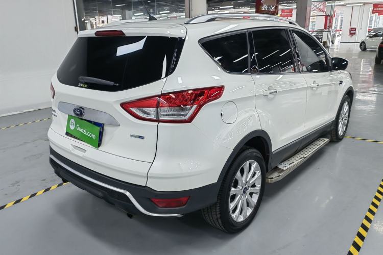 Used Ford Kuga 2015 2.0L GTDi Four-Wheel Drive Prestige Model

