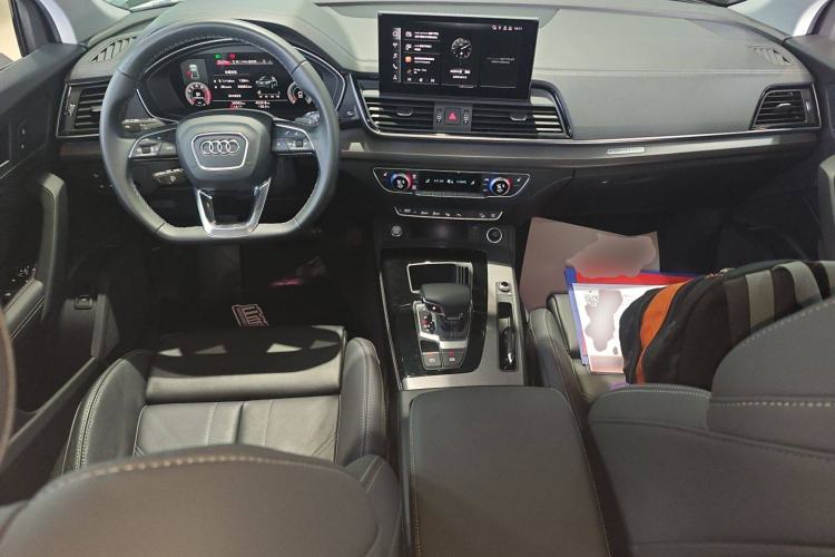 Used Audi Q5L 2022 40T Luxury Dynamic Model