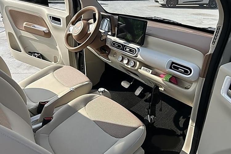 Used Wuling Hongguang MINIEV 2024 3rd Generation 215km Youth Edition
