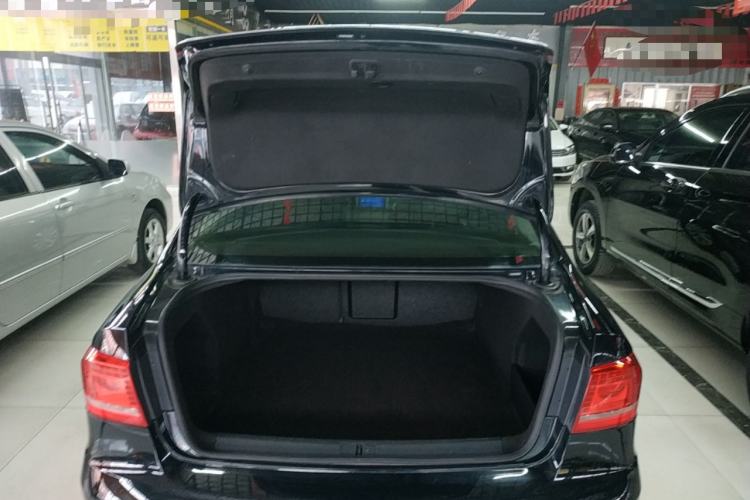 Used Volkswagen Magotan 2016 1.8TSI Smart Comfort Model
