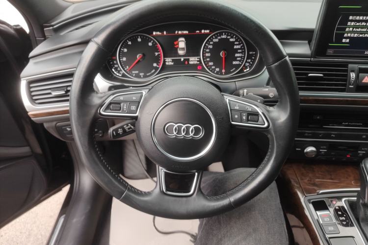 Used Audi A6L 2018 30th Anniversary Edition 45 TFSI quattro Sport model
