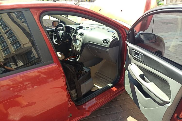 Used Ford Focus 2013 Hatchback Classic 1.8L Automatic Base Model
