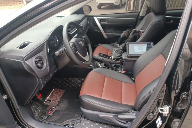 Used Toyota Levin 2017 Revised Dual-Engine 1.8H GS E-CVT Elite Sunroof Version China V Standard