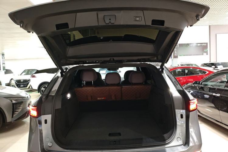 Used Chery Tiggo 9 2025 2.0T Automatic Two-Wheel Drive Luxury Edition 5 Seats