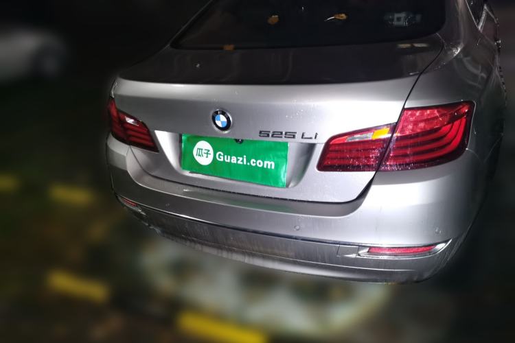 Used BMW 5 Series 2014 525Li Luxury Design Package