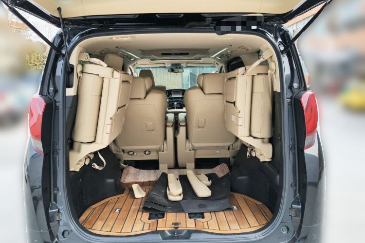 Used Toyota Alphard 2018 3.5L Prestige Edition
