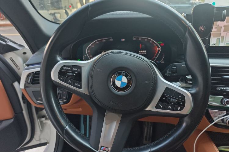 Used BMW 5 Series 2022 Second Facelift 525i M Sport Package