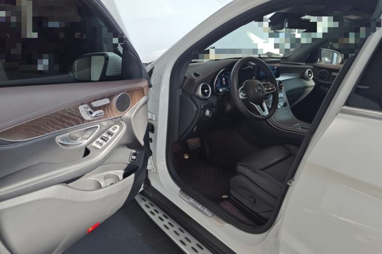 Used Mercedes-Benz GLC 2020 GLC 300 L 4MATIC Dynamic Edition
