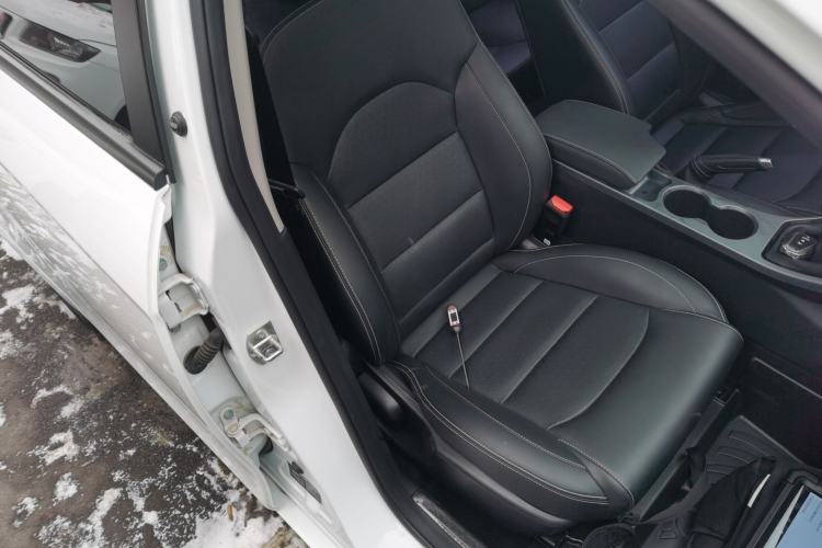 Used Geely Auto Emgrand 2021 UP 1.5L Manual Luxury Model
