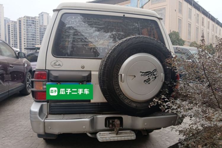 Used Leopaard Heijingang 2013 2.2L Manual Two-Wheel Drive Standard Version
