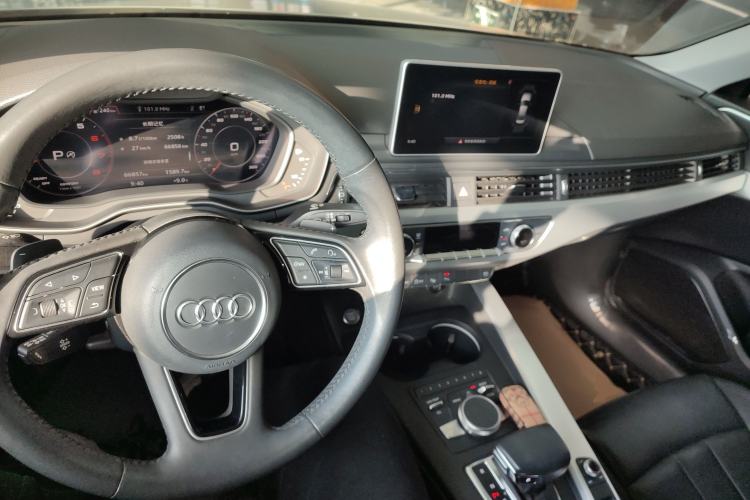 Used Audi A4L 2019 40 TFSI Fashion Version China V
